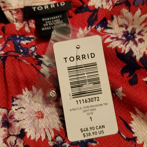 Ladies top - Picture 3 of 5